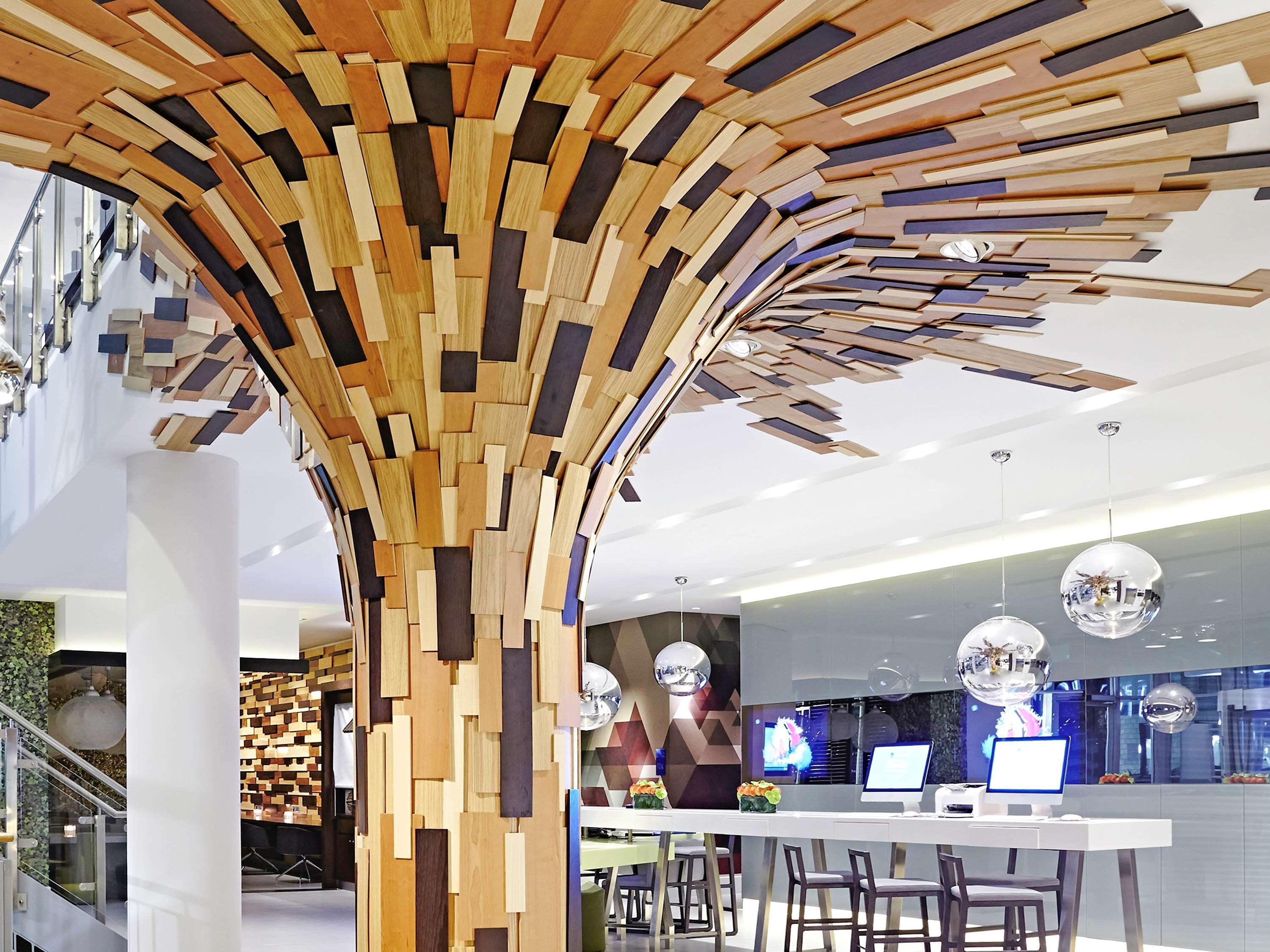 Novotel London Брентфорд Екстериор снимка