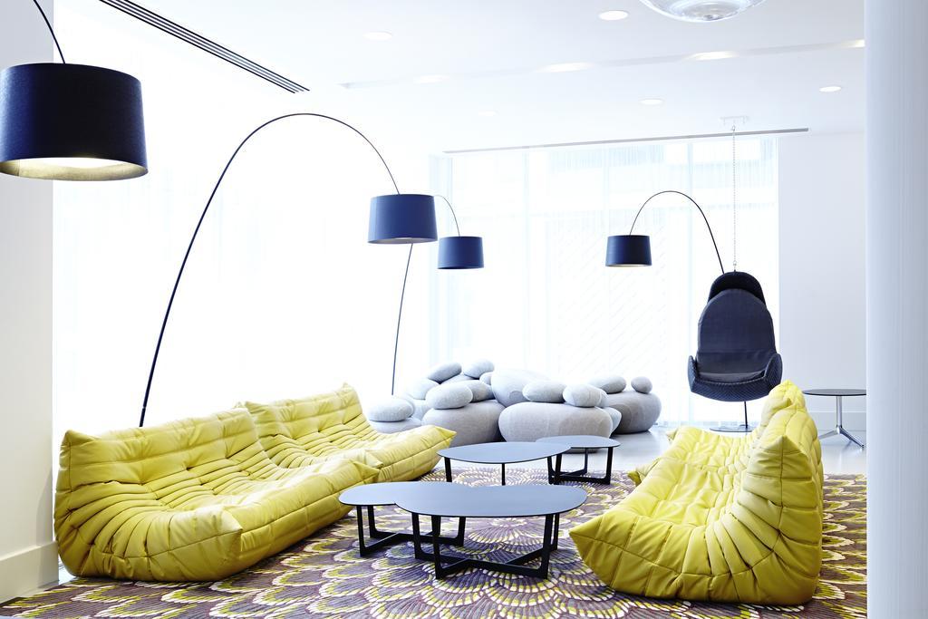 Novotel London Брентфорд Екстериор снимка