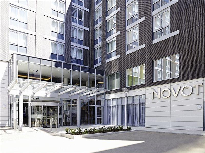 Novotel London Брентфорд Екстериор снимка